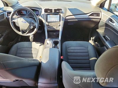 Zdjęcie 8 z 12 samochodu: 2019 FORD FUSION SE VIN:3FA6P0HD8KR168670 - miniatura