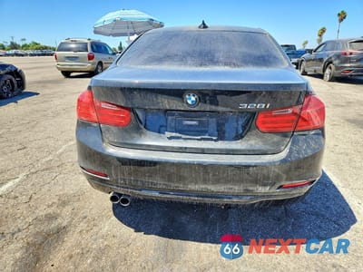 Zdjęcie 6 z 12 samochodu: 2013 BMW 328 I VIN:WBA3A5C50DF602699 - miniatura