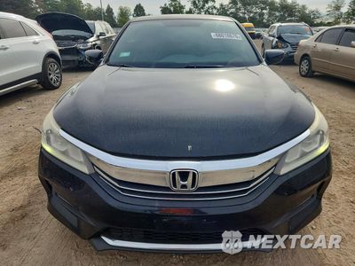 Piąte zdjęcie samochodu w środku: 2016 HONDA ACCORD SPORT VIN:1HGCR2F50GA210217 - miniatura