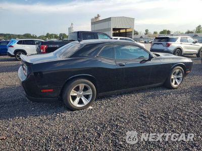 Trzecie zdjęcie samochodu z tyłu: 2018 DODGE CHALLENGER SXT VIN:2C3CDZAGXJH305492 - miniatura