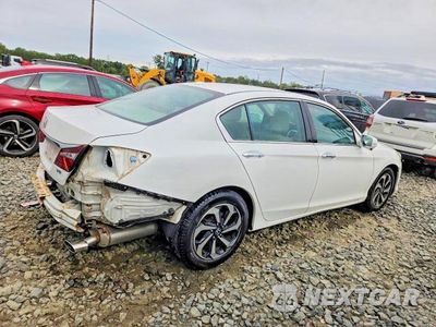 Trzecie zdjęcie samochodu z tyłu: 2016 HONDA ACCORD EXL VIN:1HGCR3F88GA016826 - miniatura