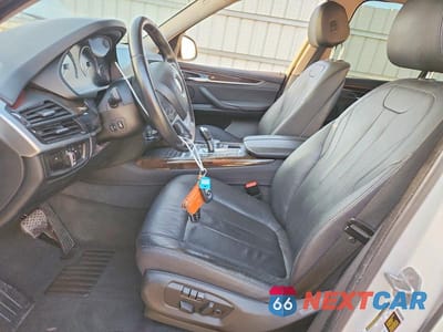 Zdjęcie 7 z 14 samochodu: 2016 BMW X5 XDR40E VIN:5UXKT0C58G0S79150 - miniatura