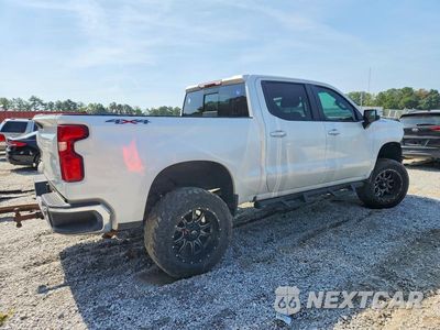 Trzecie zdjęcie samochodu z tyłu: 2019 CHEVROLET SILVERADO K1500 LT VIN:1GCUYDED5KZ244593 - miniatura