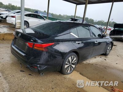 Trzecie zdjęcie samochodu z tyłu: 2021 NISSAN ALTIMA SL VIN:1N4BL4EV5MN413770 - miniatura