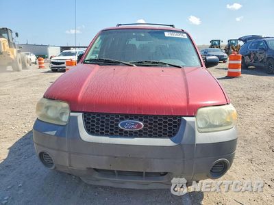 Piąte zdjęcie samochodu w środku: 2005 FORD ESCAPE XLS VIN:1FMCU02Z55KC52458 - miniatura