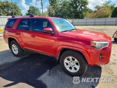 Czwarte zdjęcie samochodu z boku: 2021 TOYOTA 4RUNNER SR5 VIN:JTEEU5JR6M5238783 - miniatura