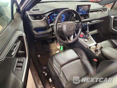 Zdjęcie 8 z 13 samochodu: 2020 TOYOTA RAV4 XSE VIN:JTMEWRFV0LJ038290 - miniatura