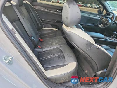 Zdjęcie 10 z 12 samochodu: 2026 KIA K5 GT LINE VIN:KNAG64J76T5403405 - miniatura