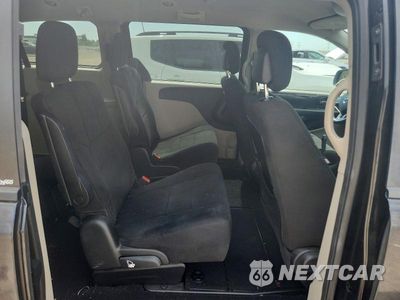 Zdjęcie 10 z 13 samochodu: 2012 DODGE GRAND CARAVAN SE VIN:2C4RDGBG9CR115771 - miniatura