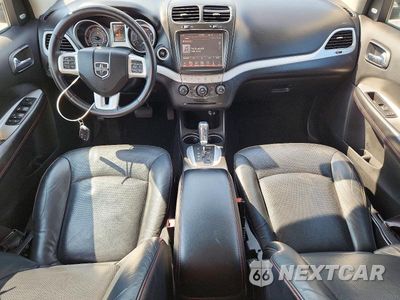 Zdjęcie 8 z 13 samochodu: 2016 DODGE JOURNEY R/T VIN:3C4PDCEG4GT149373 - miniatura