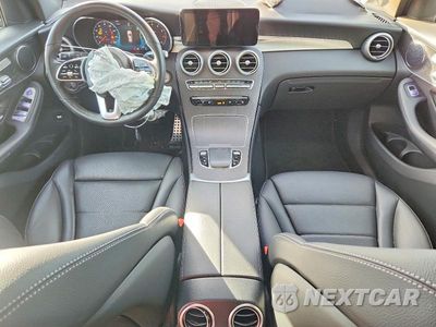 Zdjęcie 8 z 13 samochodu: 2022 MERCEDES-BENZ GLC 300 4MATIC VIN:W1N0G8EB6NG119800 - miniatura