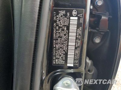 Zdjęcie 12 z 12 samochodu: 2018 TOYOTA PRIUS C THREE VIN:JTDKDTB34J1605141 - miniatura