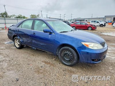 Czwarte zdjęcie samochodu z boku: 2002 TOYOTA CAMRY LE VIN:4T1BE32K42U550318 - miniatura