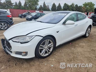 2013 TESLA MODEL S 5YJSA1DG9DFP21993 - główne zdjęcie licytacji z USA - miniatura