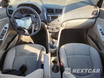 Zdjęcie 8 z 13 samochodu: 2017 HYUNDAI ACCENT SE VIN:KMHCT5AE4HU353398 - miniatura