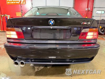 Zdjęcie 13 z 14 samochodu: 1995 BMW M3 VIN:WBSBF9329SEH04823 - miniatura