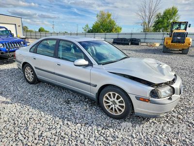 Czwarte zdjęcie samochodu z boku: 1999 VOLVO S80 T6 TURBO VIN:YV1TS90DXX1022746 - miniatura