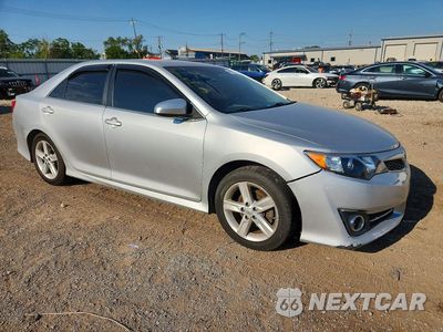 Czwarte zdjęcie samochodu z boku: 2014 TOYOTA CAMRY SE VIN:4T1BF1FK5EU423710 - miniatura