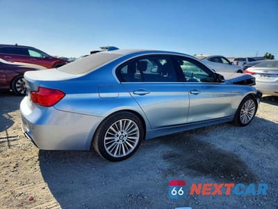 Trzecie zdjęcie samochodu z tyłu: 2012 BMW 328 I VIN:WBA3A5C57CF344776 - miniatura
