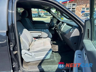 Piąte zdjęcie samochodu w środku: 2011 FORD F150 SUPERCREW VIN:1FTFW1ET6BFB74527 - miniatura