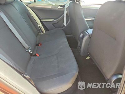 Zdjęcie 10 z 12 samochodu: 2016 VOLKSWAGEN JETTA SE VIN:3VWD67AJ3GM404849 - miniatura