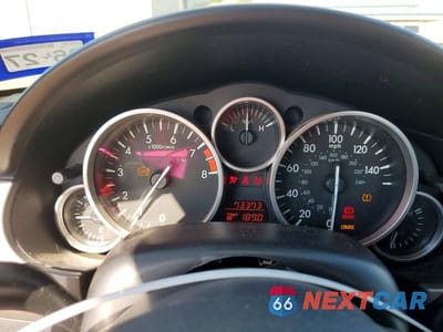 Zdjęcie 9 z 12 samochodu: 2009 MAZDA MX-5 MIATA VIN:JM1NC25F490202729 - miniatura