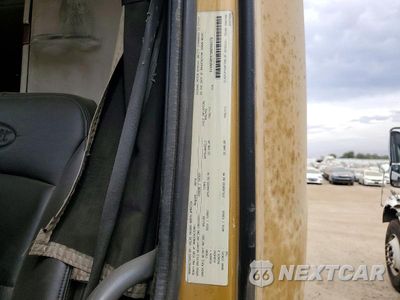 Zdjęcie 12 z 13 samochodu: 2011 VOLVO VNL SEMI TRUCK VIN:4V4NC9EH7BN298279 - miniatura