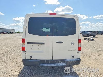 Zdjęcie 6 z 13 samochodu: 2019 NISSAN NV 2500 HD SV VIN:1N6AF0KY1KN807992 - miniatura