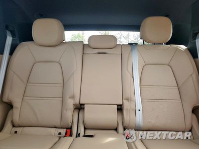 Zdjęcie 10 z 14 samochodu: 2022 PORSCHE CAYENNE VIN:WP1AA2AY1NDA06311 - miniatura
