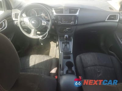 Zdjęcie 8 z 13 samochodu: 2018 NISSAN SENTRA SV VIN:3N1AB7AP2JL621704 - miniatura