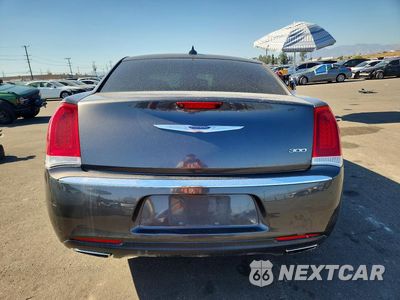 Zdjęcie 6 z 12 samochodu: 2019 CHRYSLER 300 LIMITED VIN:2C3CCAEGXKH568677 - miniatura