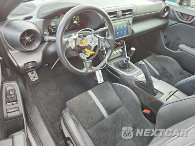 Zdjęcie 8 z 13 samochodu: 2023 TOYOTA GR 86 PREMIUM VIN:JF1ZNBE11P9760939 - miniatura