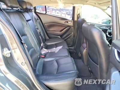 Zdjęcie 10 z 12 samochodu: 2017 MAZDA 3 GRAND TOURING VIN:JM1BN1W39H1135906 - miniatura
