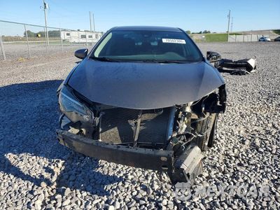 Piąte zdjęcie samochodu w środku: 2018 TOYOTA COROLLA LE VIN:2T1BURHE7JC059474 - miniatura