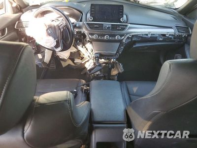 Zdjęcie 8 z 12 samochodu: 2020 HONDA ACCORD SPORT VIN:1HGCV1F32LA076812 - miniatura