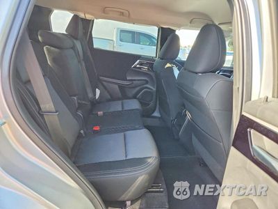 Zdjęcie 11 z 13 samochodu: 2024 MITS OUTLANDER PHEV VIN:JA4T5UA97RZ033132 - miniatura