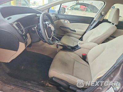 Zdjęcie 7 z 12 samochodu: 2013 HONDA CIVIC VIN:2HGFB2F50DH582283 - miniatura