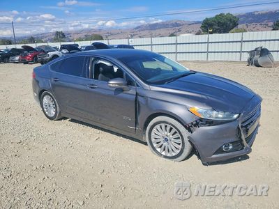 Czwarte zdjęcie samochodu z boku: 2014 FORD FUSION TITANIUM PHEV VIN:3FA6P0SU6ER142498 - miniatura