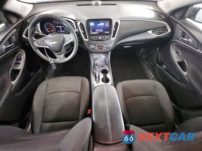 Zdjęcie 8 z 12 samochodu: 2022 CHEVROLET MALIBU LT VIN:1G1ZD5ST8NF167252 - miniatura