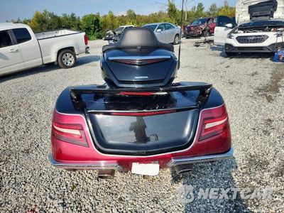Czwarte zdjęcie samochodu z boku: 2019 HONDA GL1800 VIN:JH2SC7904KK100192 - miniatura