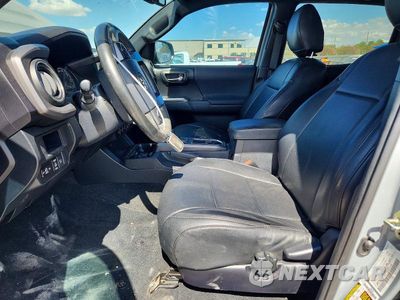 Zdjęcie 7 z 12 samochodu: 2019 TOYOTA TACOMA TRD SPORT VIN:5TFAZ5CN8KX083296 - miniatura