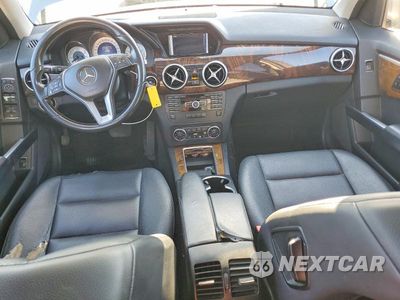 Zdjęcie 8 z 12 samochodu: 2015 MERCEDES-BENZ GLK 350 VIN:WDCGG5HB7FG427215 - miniatura
