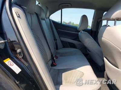 Zdjęcie 10 z 12 samochodu: 2018 TOYOTA CAMRY SE VIN:4T1B11HK8JU071888 - miniatura