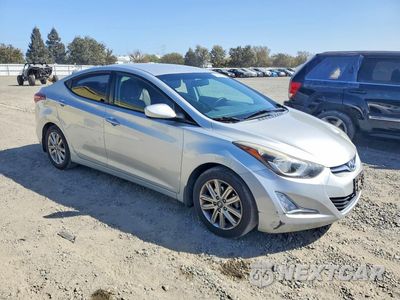 Czwarte zdjęcie samochodu z boku: 2014 HYUNDAI ELANTRA SE VIN:KMHDH4AE0EU173993 - miniatura