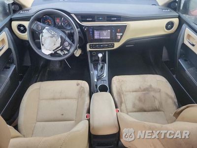 Zdjęcie 8 z 12 samochodu: 2018 TOYOTA COROLLA LE VIN:2T1BURHE5JC051308 - miniatura