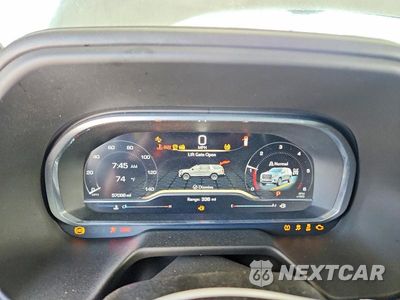 Zdjęcie 9 z 12 samochodu: 2023 GMC YUKON AT4 VIN:1GKS2CKD2PR471064 - miniatura