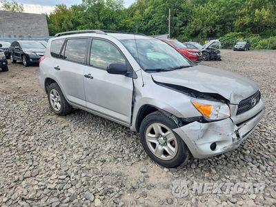 Czwarte zdjęcie samochodu z boku: 2008 TOYOTA RAV4 BASE VIN:JTMBD35V285208690 - miniatura