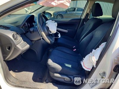 Zdjęcie 7 z 12 samochodu: 2013 MAZDA MAZDA2 VIN:JM1DE1KY2D0156056 - miniatura