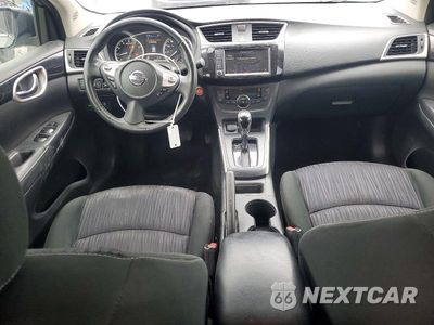 Zdjęcie 8 z 13 samochodu: 2019 NISSAN SENTRA SV VIN:3N1AB7AP4KY436333 - miniatura