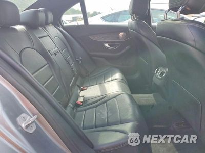 Zdjęcie 10 z 12 samochodu: 2016 MERCEDES-BENZ C 300 VIN:55SWF4JB2GU144532 - miniatura